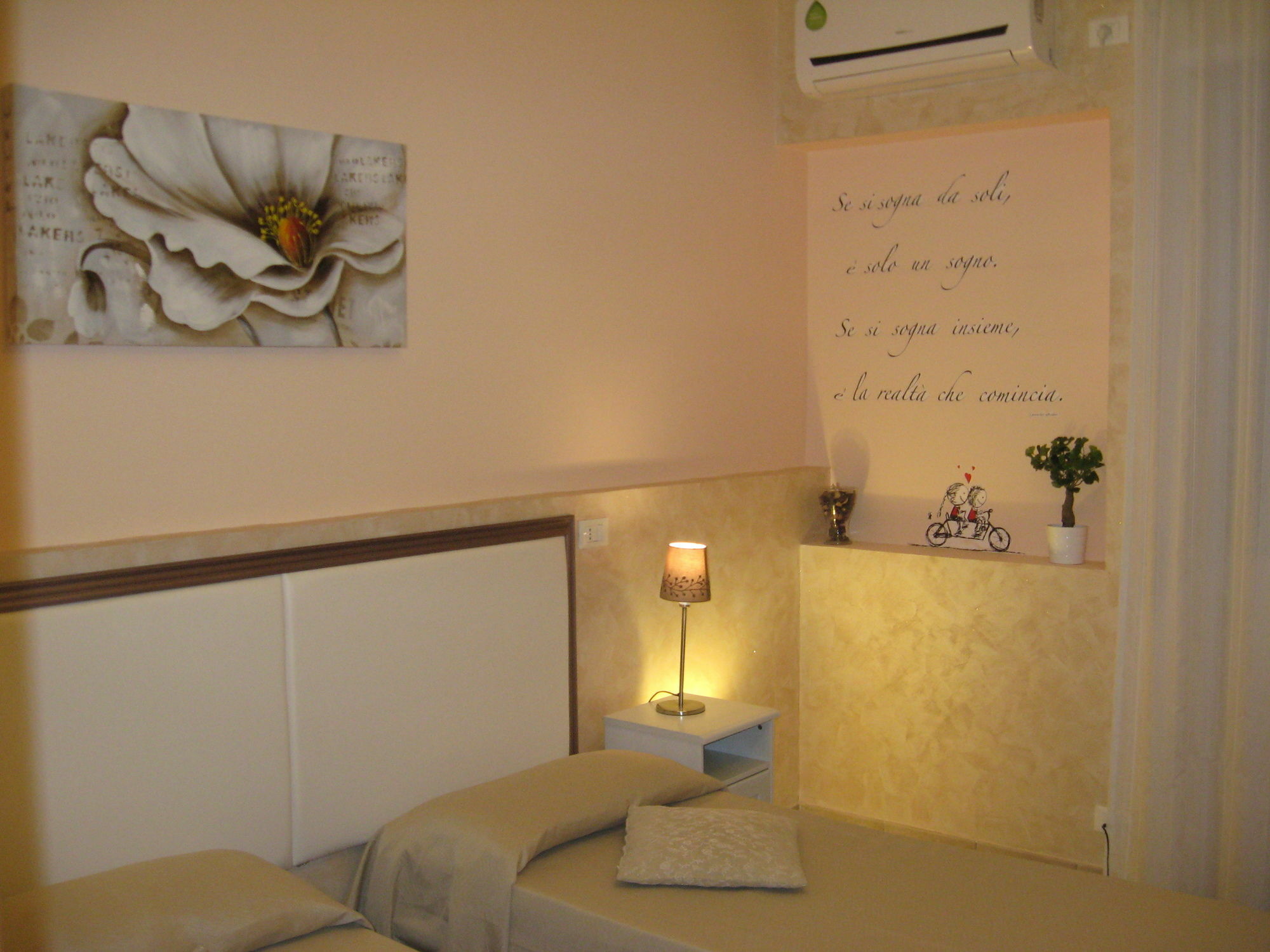 B&B Romantica Home Buitenkant foto